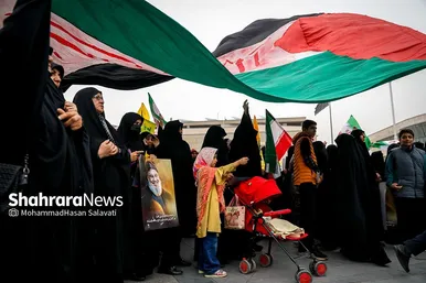 گزارش تصویری | اجتماع بزرگ «حزب الله زنده است» در مشهد