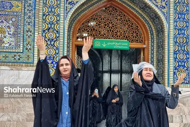 گزارش تصویری | حال و هوای بارانی حرم امام رضا (ع) (۱۹ اسفند ۱۴۰۳)