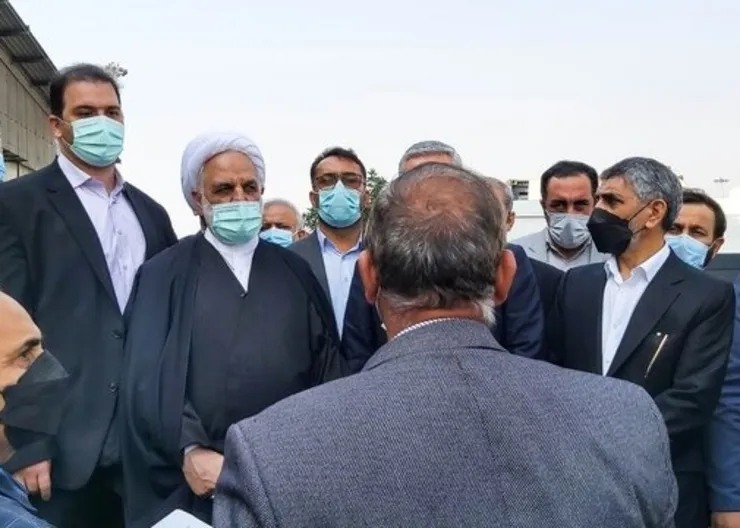 اژه‌ای بر جلوگیری از معطلی کشتی‌های حامل کالاهای ثبت سفارش شده در لنگرگاه‌ها تاکید کرد