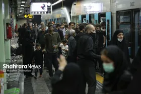 سرویس&zwnj;دهی رایگان مترو مشهد در روز شهادت امام علی (ع) | ثبت ۱۰۷ هزار سفر رایگان در متروی مشهد