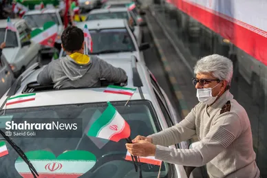 راهپیمایی خودرویی ۲۲ بهمن در مشهد