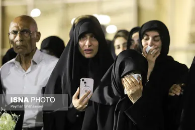 عکس‌هایی از ورود پیکر استاد محمود فرشچیان به کشور