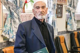 معنای پیرغلام راستی است