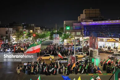 گزارش تصویری | پنجاه و چهارمین شب حضور حماسی در خیابان‌های مشهد