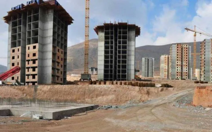 ساخت ۹۹ واحد مسکونی مددجویان بهزیستی خراسان رضوی آغاز شد