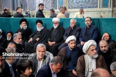 مراسم بزرگداشت هفتمین روز شهادت شهدای خدمت در حرم مطهر رضوی