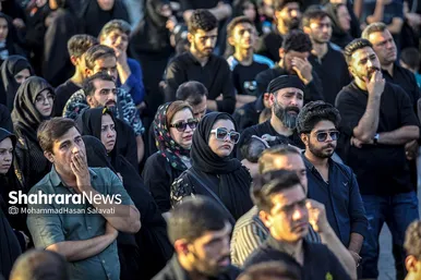تصاویری از آئین خیمه سوزان عصر عاشورا در مشهد