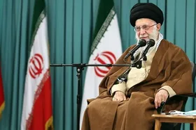 رهبر معظم انقلاب: کلمه &laquo;جمهوری&raquo; و &laquo;اسلامی&raquo; هر دو وابسته به انتخابات است | انتخابات پایه تحول است + فیلم