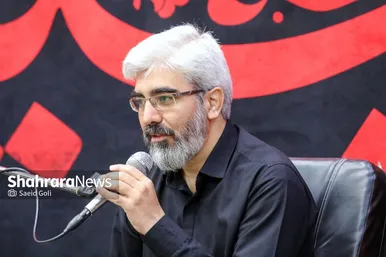 دیدار جمعی از خبرنگاران و کارمندان مؤسسه فرهنگی شهرآرا با نماینده ولی‌فقیه در خراسان‌رضوی