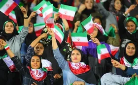 تلاش معاون رئیس جمهور برای حضور زنان در دربی