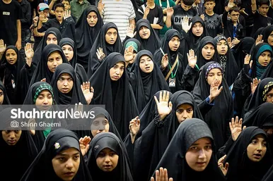 گزارش تصویری | قرار نوجوانی؛ آغاز خدمت خادمان نوجوان مشهدی در دهه آخر ماه صفر