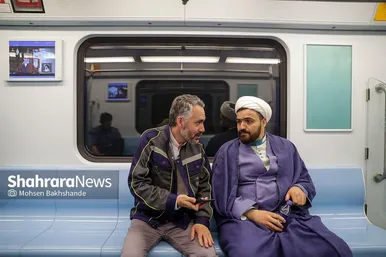 گزارش تصویری | بازدید آیت‌الله علم‌الهدی از ایستگاه باب‌الجواد(ع) مترو مشهد