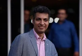 عکس یادگاری با عادل فردوسی&zwnj;پور در شرایط خطرناک کرونایی! + عکس