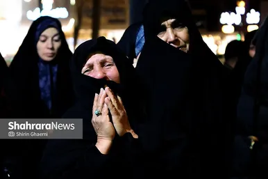 گزارش تصویری اولین شب سوگواری مردم به مناسبت شهادت مقام معظم رهبری