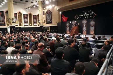 اولین شب مراسم عزاداری حضرت اباعبدالله‌الحسین(ع) در حسینیه امام‌خمینی(ره)