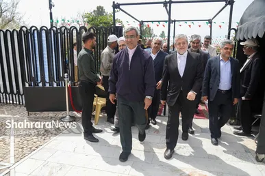 گزارش تصویری | بازدید استاندار خراسان رضوی و شهردار مشهد از چند بوستان سطح شهر و آرامگاه فردوسی در روز طبیعت