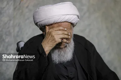 گزارش تصویری | شب چهارم مراسم بزرگداشت رهبر شهید انقلاب اسلامی در حرم مطهر رضوی