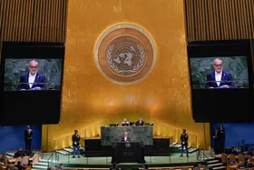 فیلم کامل سخنرانی مسعود پزشکیان، رئیس جمهور ایران در مجمع عمومی سازمان ملل (۱ مهر ۱۴۰۵)