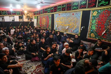 آیین سینی گردانی حضرت قاسم علیه السلام در شب هشتم محرم