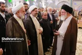 دیدار چهره به چهره زائران و مجاوران حرم رضوی با رئیس قوه قضاییه در نماز جمعه مشهد (۲۱ اردیبهشت)