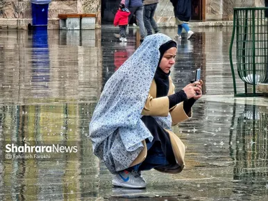 گزارش تصویری | حال و هوای بارانی حرم امام رضا (ع) (۱۹ اسفند ۱۴۰۳)