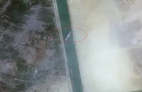 کانال سوئز تا ساعاتی دیگر بازگشایی می&zwnj;شود