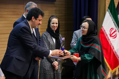 «وطنِ مهر» مراسم گرامیداشت روز جهانی پناهنده