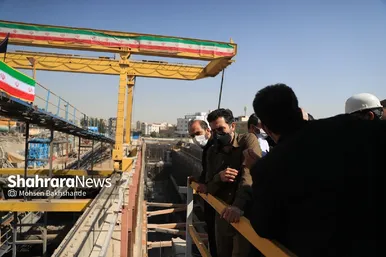 بازدید اعضای شورای اسلامی شهر مشهد از خطوط قطار شهری مشهد