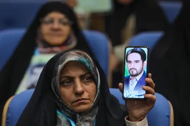 همایش خواهران خورشید