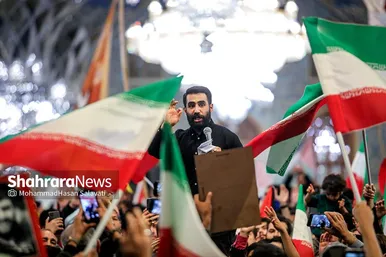 اجتماع مردمی «وعده صادق» در حرم مطهر رضوی