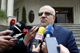 وزیر نفت:&nbsp;تصمیمی برای بنزین نوروزی نگرفتیم| حل مشکل گازرسانی به شمال&zwnj;شرق ایران به کجا رسید؟