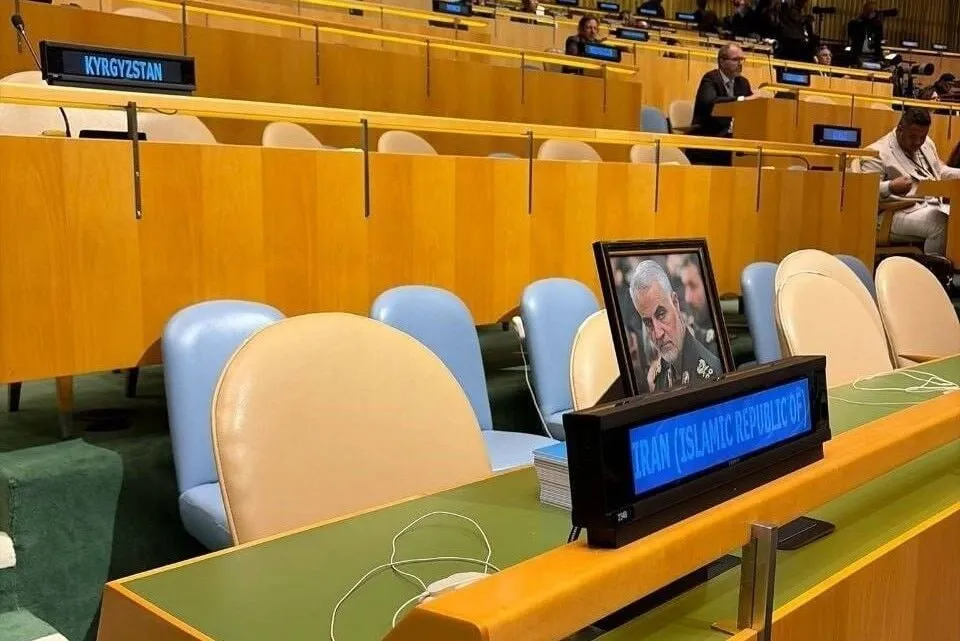 شهید حاج قاسم سلیمانی شهید حاج قاسم سلیمانی