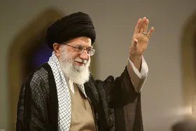 بیانات رهبر انقلاب به&zwnj;صورت زنده از شبکه یک و شبکه خبر سیما