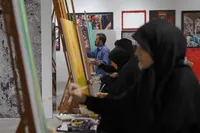 تولید بیش از ۱۰۰۰ پوستر برای تبیین روایت فتح و ایستادگی | قلم‌هایی که ذوالفقار شدند