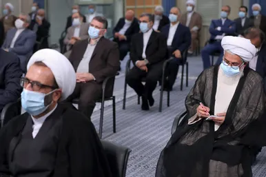 مراسم تنفیذ حکم سیزدهمین دوره ریاست جمهوری اسلامی ایران‌