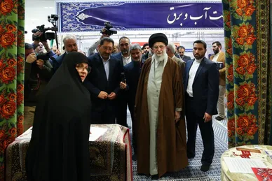 گزارش تصویری | بازدید رهبر معظم انقلاب اسلامی از نمایشگاه رویداد ملی «پیشگامان پیشرفت» (۲ بهمن ۱۴۰۳)