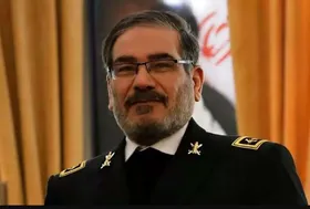 پیام دریابان شمخانی خطاب به رهبر انقلاب و ملت ایران | زنده&zwnj;ام و حاضر برای جانفشانی