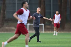 کارتال و بحران دفاع راست | پرسپولیس به دنبال یک مدافع خارجی