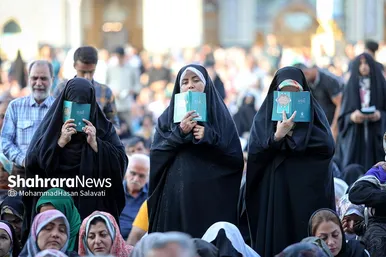 مراسم دعای عرفه در حرم مطهر رضوی