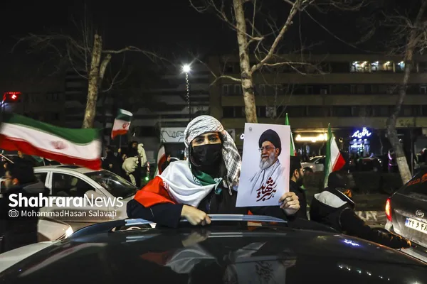 زنان و دختران ایران پای کار انقلاب + فیلم و  عکس