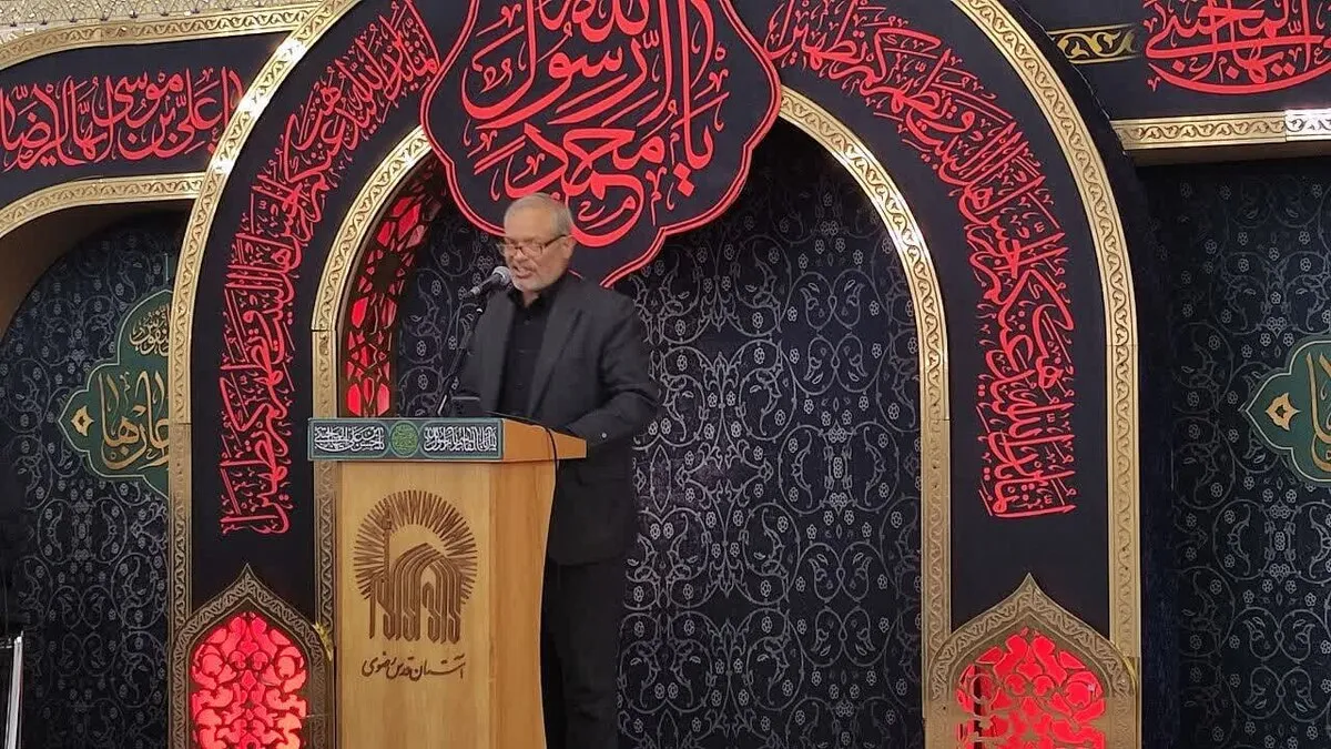 محفل شعرخوانی شاعران آیینی کشوری در حرم مطهر رضوی برگزار می‌شود|تربیت ۱۰۰شاعر و دکلمه خوان نوجوان در حوزه شعر آیینی