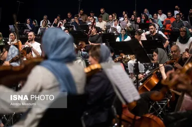 عکس‌هایی از تمرین ارکستر سمفونیک تهران