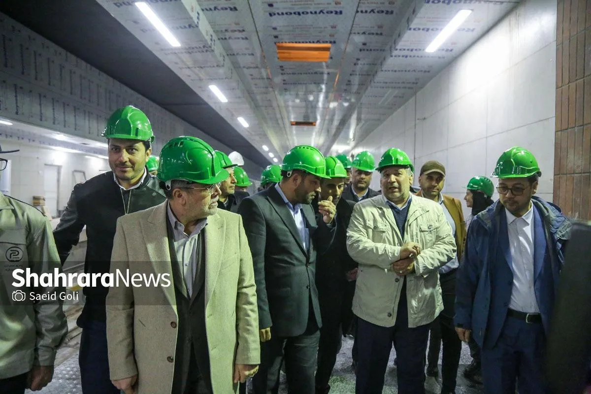بازدید اعضای کمیسیون اقتصادی مجلس شورای اسلامی از روند اجرایی عملیات عمرانی خط سه قطارشهری مشهد