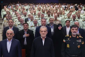 افتتاح نخستین دبیرستان پلیس با حضور رئیس جمهور در تهران