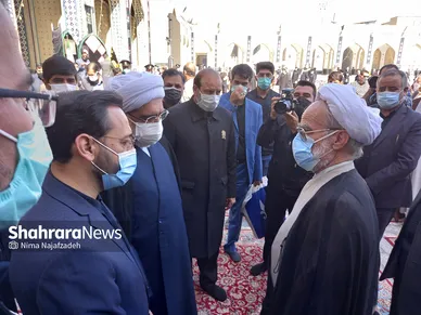 تشییع پیکر علامه محمدرضا حکیمی در مشهد