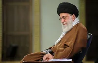 رهبر انقلاب با بخشش اضافه خدمت سربازان موافقت کردند (۱۰ تیر ۱۴۰۲)