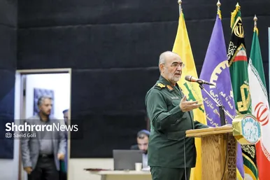 گزارش تصویری | همایش بزرگ «ایران همدل؛ لبیک یا امام»