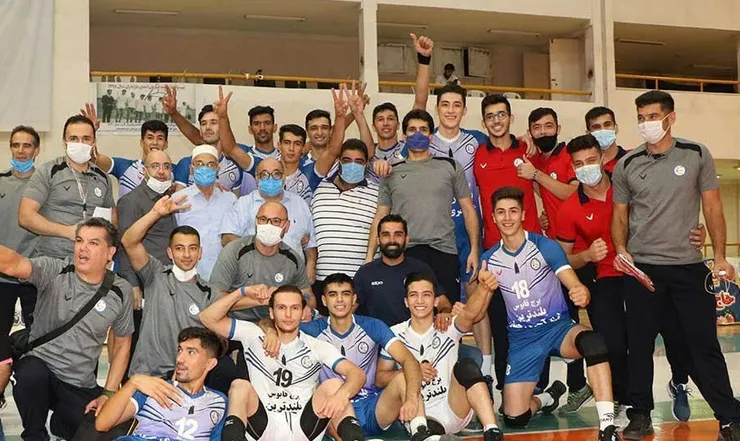 واحدی: تیم والیبال گنبد کرونایی ندارد