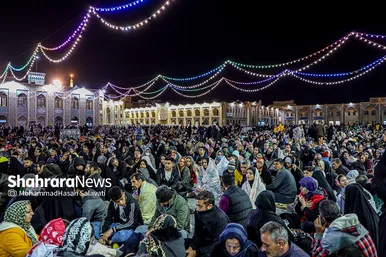 تحویل سال ۱۴۰۲ در حرم مطهر امام رضا (ع)