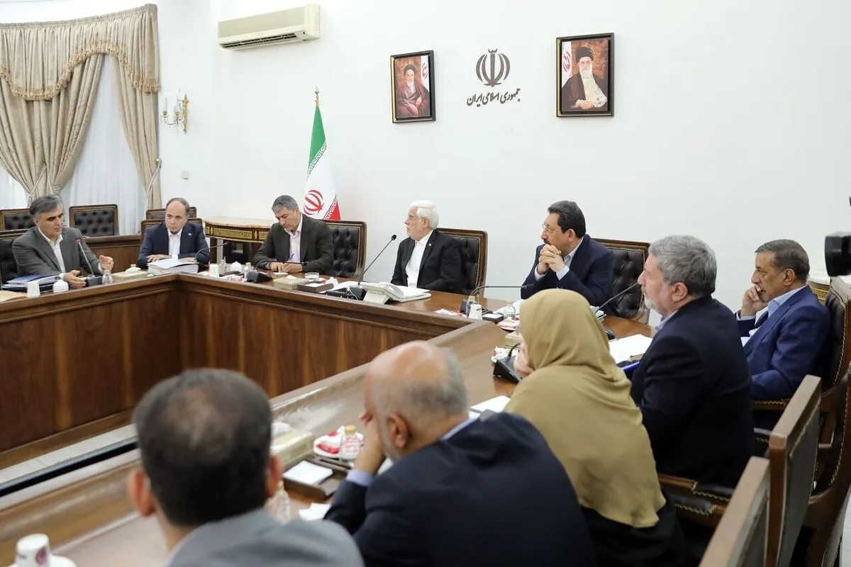جلسه ستاد تنظیم بازار به ریاست عارف برگزار شد | حمایت معاون اول رئیس جمهور از بخش خصوصی